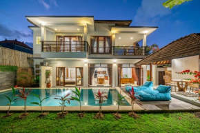 Private pool villa in Canggu Bali Villa Almera